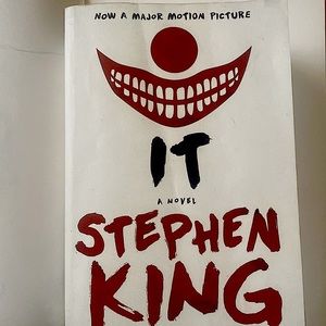 IT' Novel by Stephen King